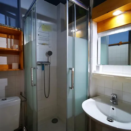 4 Pers, 1er étage, Wi-fi, - Fr-1-858-16 *